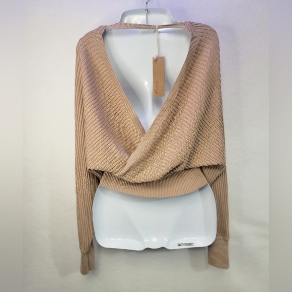 Dreamers By Debut Ribbed Wrap Style V Neck Open Back Crop Sweater Size Small - Picture 10 of 10
